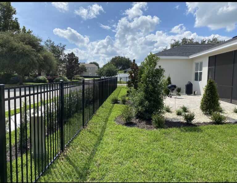 CHAIN LINK FENCE