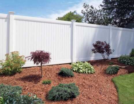 Vinyl fence installation